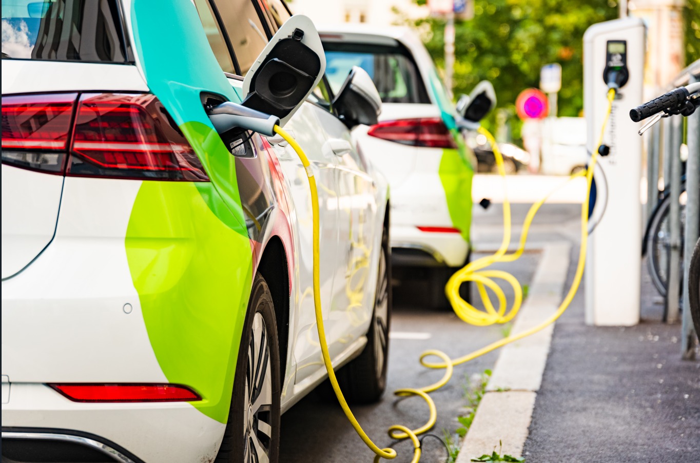 Bateria de carros elétricos pode ter mais de 300kg de minerais 